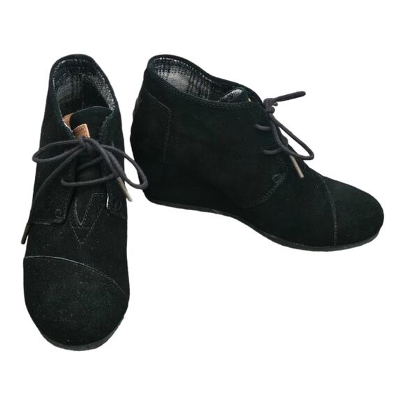Toms Black Suede Wedge Booties Boots Women's Size 6.5 - Picture 1 of 7